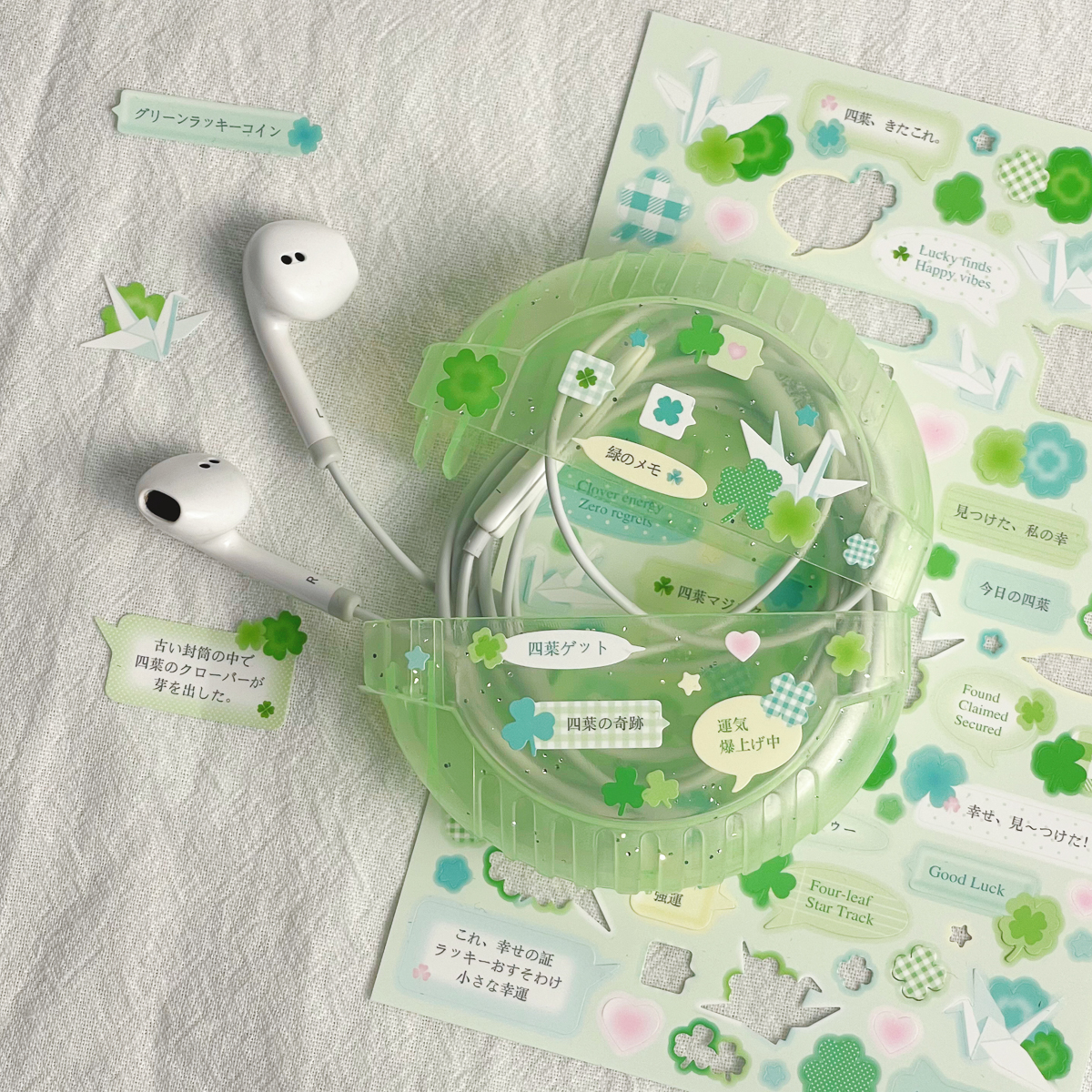 Green four-leaf clover Sticker - Art Craft With Leaves ulasan dan harga